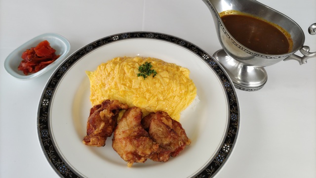 鶏からオムカレー