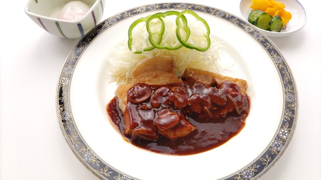 留寿都ポークソテー定食